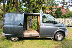 VOLKSWAGEN TRANSPORTER KASTEN 2.5 TD 96 kw (7 foto / 10)