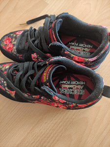 SKECHERS tossud (2 foto / 5)