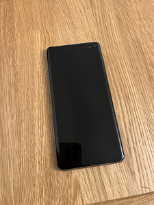Samsung Galaxy S10 Plus (3 foto / 5)
