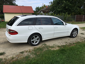 Мерседес-Бенц Е 220 Авангард 2.1 R4 125кВт (10 фото из 10)