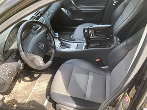 Mercedes-Benz C 220 Avantgarde 2.1 R4 CDI 110kW (8 foto / 10)