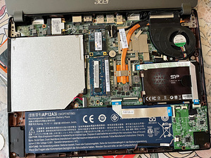 Acer Aspire M5, i5-3317U, 4GB DDR3, 120GB SSD, GT640M LE (4 foto / 4)