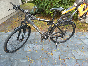 Scott Sportster meeste jalgratas (1 foto / 9)