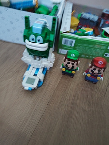 Lego Mario (2 foto / 2)