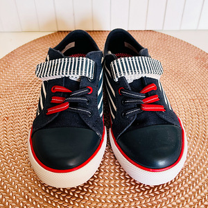 Clarks merestiilis laste tennised uus nr 28 (3 foto / 3)