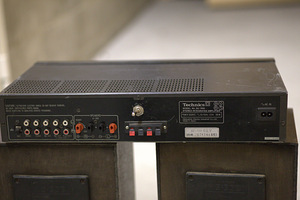 Technics SU-300 + Radiotehnika S-30B (2 фото из 3)