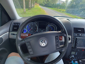 Volkswagen touareg (9 foto / 12)