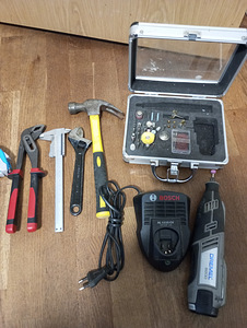 Dremel 8200 (6 foto / 6)