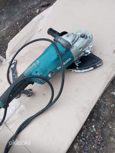 Makita ga 9020s
