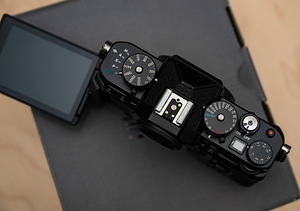 Nikon Zf (3 foto / 7)