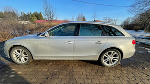 Audi A4 3.0 150kW (4 foto / 11)