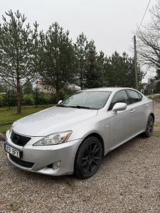 Lexus IS220D (4 foto / 8)