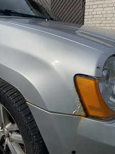 Jeep Grand Cherokee Overland (6 foto / 10)