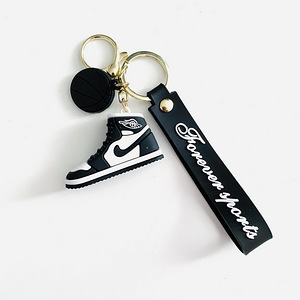 *NEW* Брелок Nike Shoe (черный) (1 фото из 2)