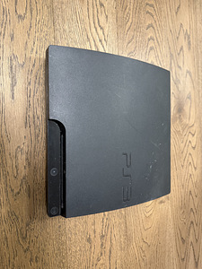 PS3 2tk + 3 pulti + 6 mängu (5 foto / 8)