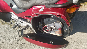 Honda NT650 Deauville (6 foto / 8)