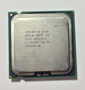 Intel Core2Duo LGA775 (1 фото из 2)