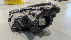 MB Mercedes-Benz CLS W219 2003-2011 Esituled ja udutuled (10 foto / 10)