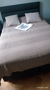 Voodikatte 230 x 180 cm uus (1 foto / 3)
