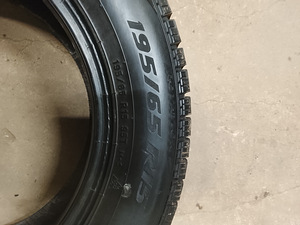 Lamellrehvid R 15/65/195 Pirelli (5 foto / 6)