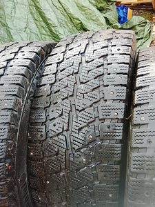 Naastrehvid pakiautole R16/65/235 C Continental (2 foto / 6)