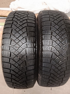 Ламелевые шины R15/65/185 Pirelli (1 фото из 4)