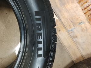 Ламелевые шины R15/65/185 Pirelli (3 фото из 4)