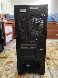 MSI MAG FORGE 101M Korpus / Case (4 foto / 10)