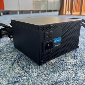 Arvuti Toiteplokk 650W Seasonic/ Toide / PSU (2 foto / 4)