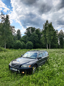 Volvo XC70 2.4 136kW D5 4x4 (3 foto / 14)