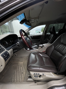 Volvo XC70 2.4 136kW D5 4x4 (10 foto / 14)