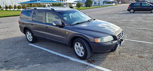 Volvo XC70 2.4 136kW D5 4x4 (14 foto / 14)