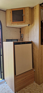 Караван KABE SMARAGD 540GLB (7 фото из 10)