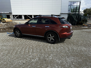 Infiniti fx35 бензин+газ (3 фото из 7)