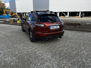 Infiniti fx35 бензин+газ (4 фото из 7)