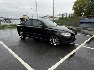 Volvo s40 бензин+газ (продажа/обмен) (2 фото из 8)
