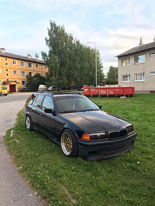 BMW 320 müüa vahetada (5 foto / 5)