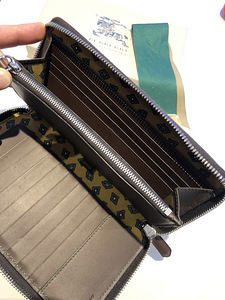 Кошелёк BURBERRY (3 фото из 3)