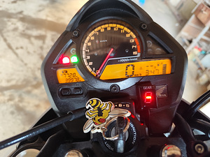 Honda CB600F Hornet (6 foto / 7)