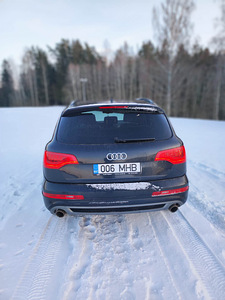 Audi Q7 2010 Facelift Black Edition S-Line 3.0 V6 TDI 176Kw (5 foto / 13)