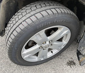 Toyota RAV 4 (8 foto / 8)