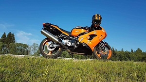 Kawasaki zx-9r (6 foto / 8)