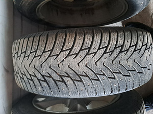 Диски Mitshubishi + зимние шины 215/55 R17 (6 фото из 8)