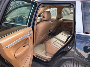 М: Porsche Cayenne 4.8 V8 283 кВт (6 фото из 15)
