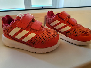 Adidas laste jooksujalats (2 foto / 3)
