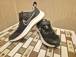 Кроссовки Nike Runner (1 фото из 2)
