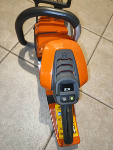 Husqvarna mootorsaag akusaag 540i XP UUS! (2 foto / 4)