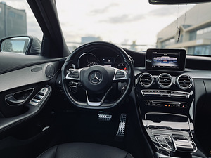 Mercedes-Benz C 250 AMG-pakett BLUETEC 7-speed 2.1 R4 150kW (6 foto / 13)