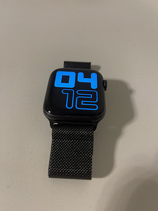 Apple watch 5 series 44mm (1 foto / 2)