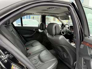 Mersedes Benz s320 (11 фото из 14)
